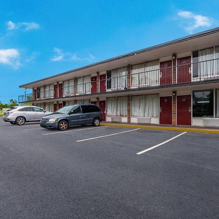 Red Roof Inn Columbia, Sc Airport Exterior photo